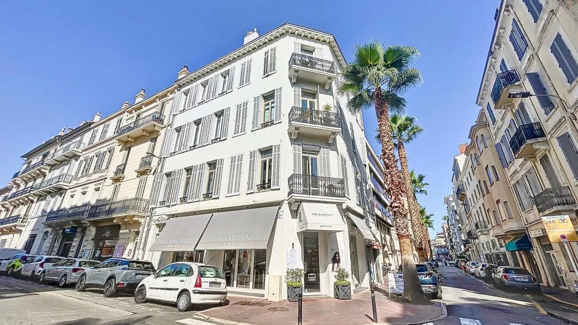 Cannes Vidal: Modern Antibes Apartment Near SNCF Station 0*,  France